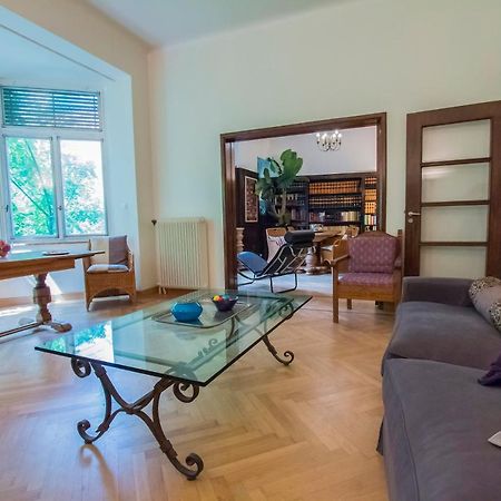 Kolonaki "Centrale" Luxury Apartment Афины Экстерьер фото