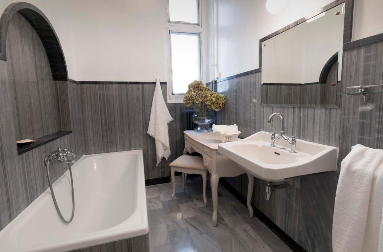 Kolonaki "Centrale" Luxury Apartment Афины Экстерьер фото